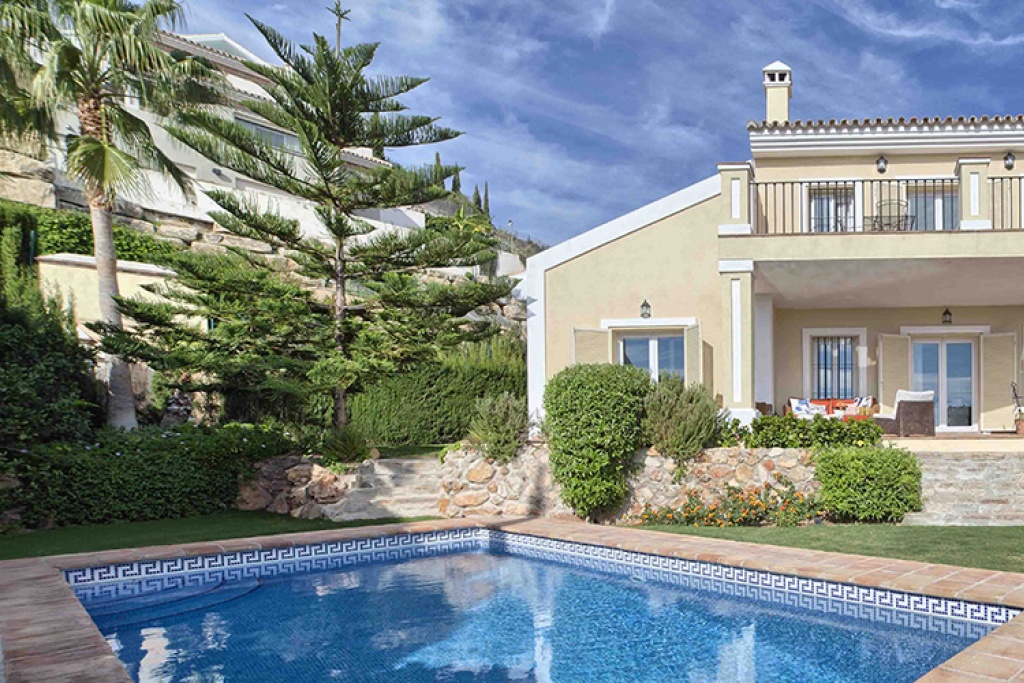 Marbella, Benahavis, Andalusia, Spain, 4 Bedrooms Bedrooms, ,4 BathroomsBathrooms,Houses - Villa,For sale,1031