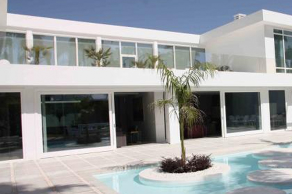 Guadalmina Baja, Marbella, Andalusia, Spain, 5 Bedrooms Bedrooms, ,5 BathroomsBathrooms,Houses - Villa,For sale,1038