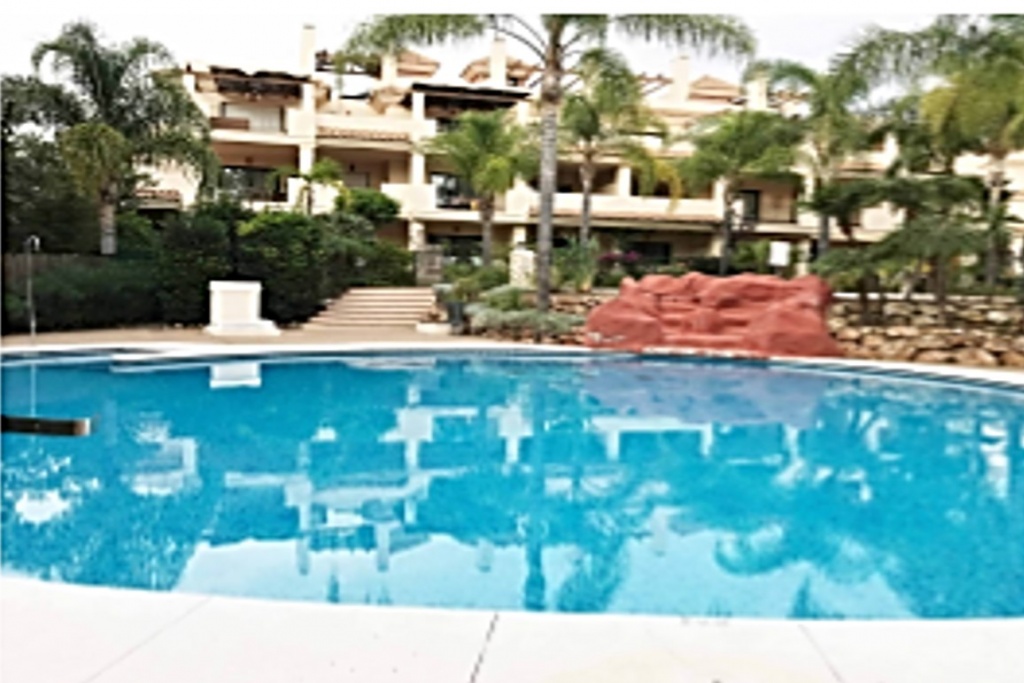 Atalaya de Rio Verde, Marbella, Andalucia, Spain, 2 Bedrooms Bedrooms, ,2 BathroomsBathrooms,Apartment,For sale,1081